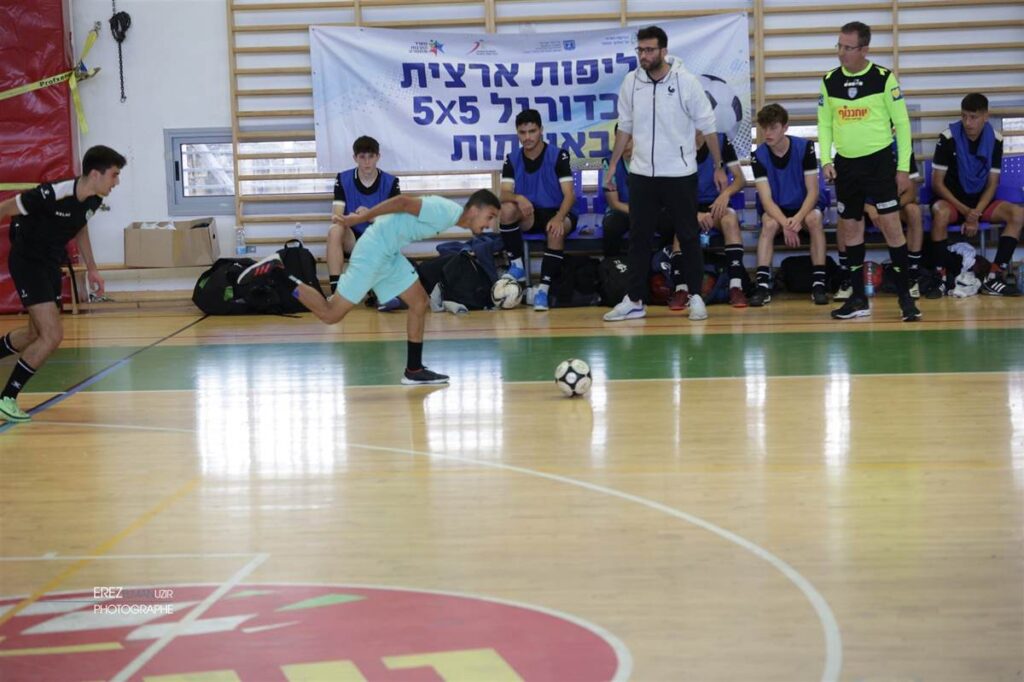 7F1A2010