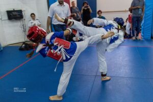 ere (593 of 886)